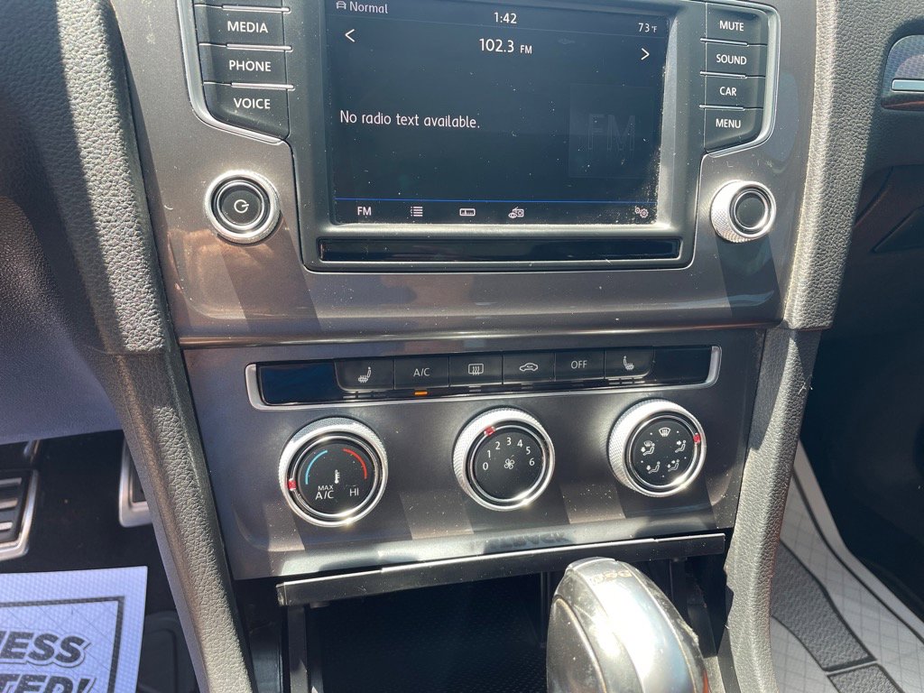 Used 2017 Volkswagen Golf Alltrack SE image 22