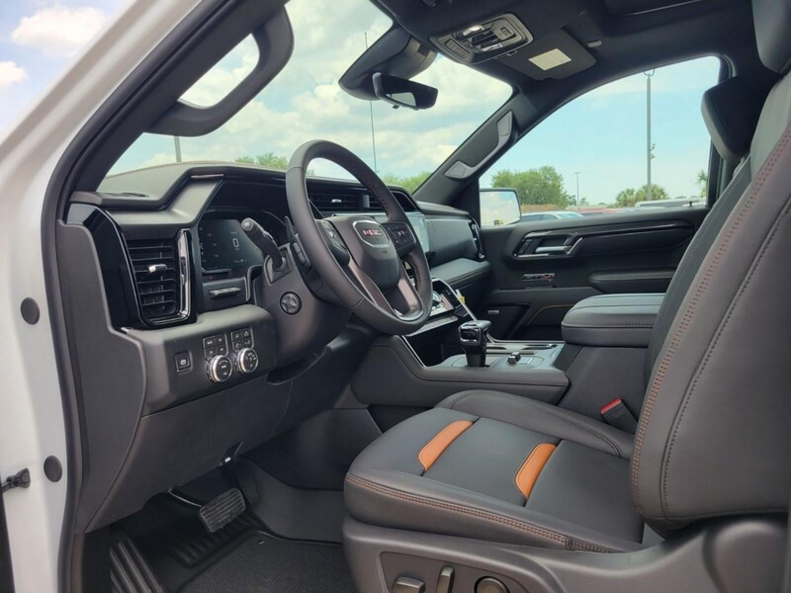 New 2026 GMC Sierra 1500 AT4 w/ AT4 Premium Package AWD/4WD image 8