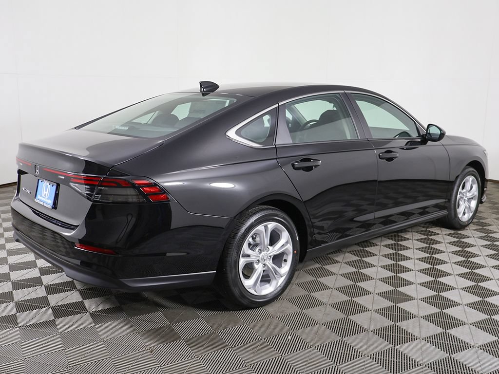 New 2026 Honda Accord LX image 5