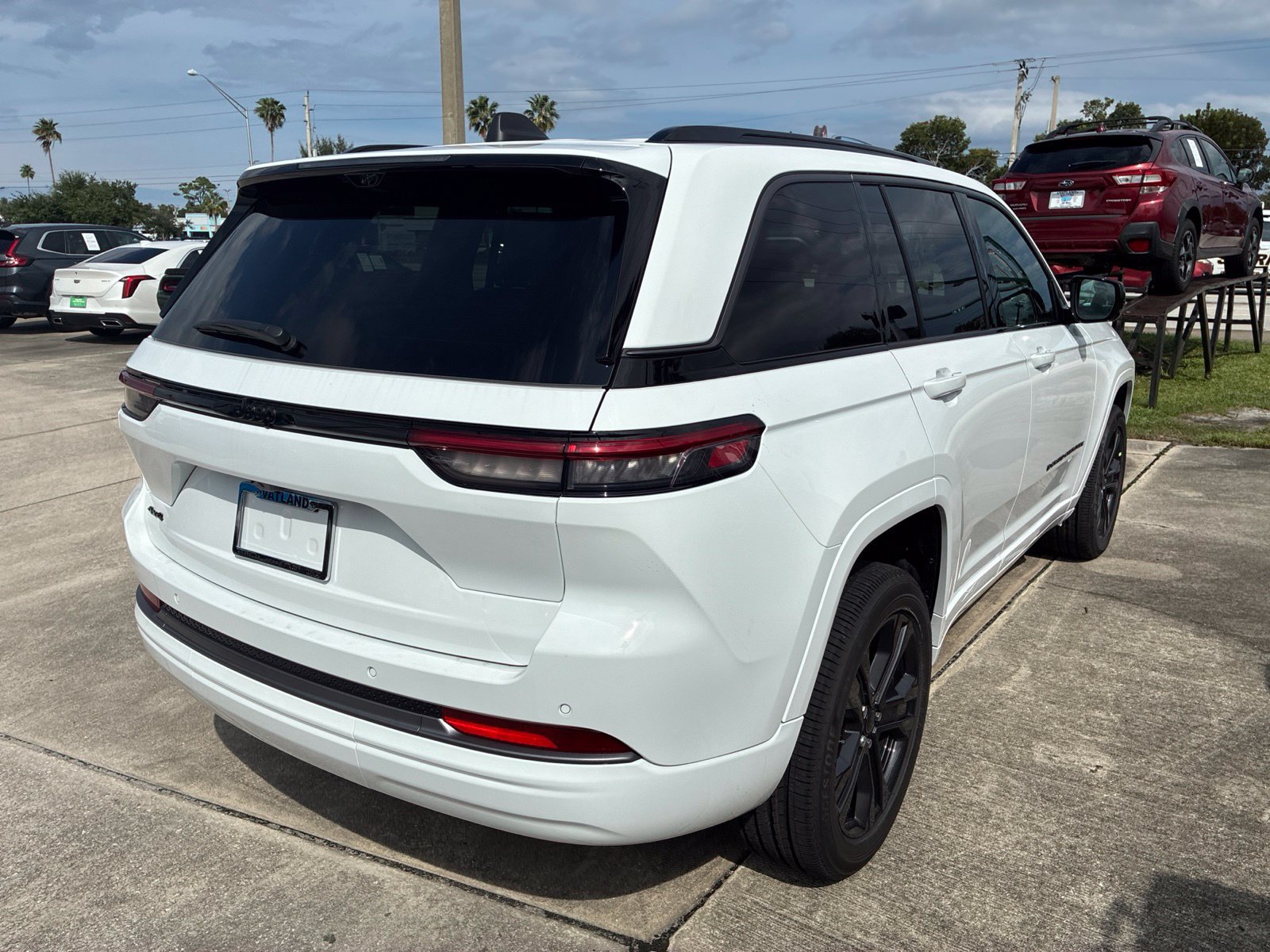 New 2027 Jeep Grand Cherokee Limited AWD/4WD image 5