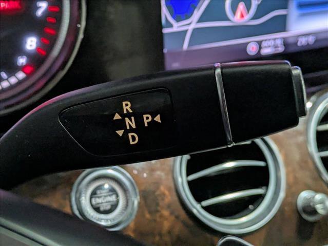 Used 2018 Mercedes-Benz E 300 image 12