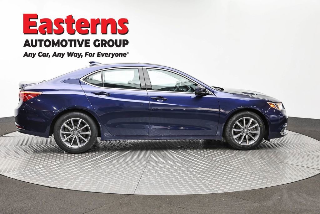 Used 2020 Acura TLX w/ Technology Package FWD image 4