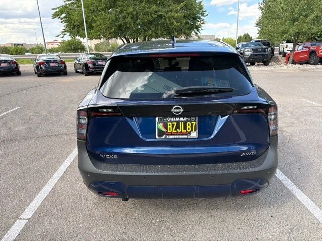 Certified 2025 Nissan Kicks SV w/ Charging Package AWD/4WD image 17