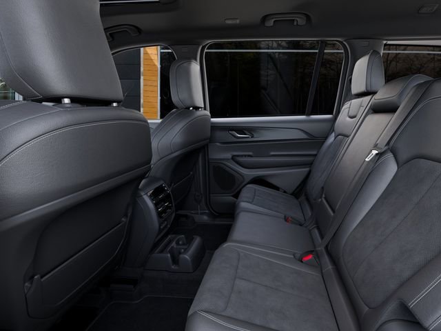New 2025 Jeep Grand Cherokee L Altitude image 23