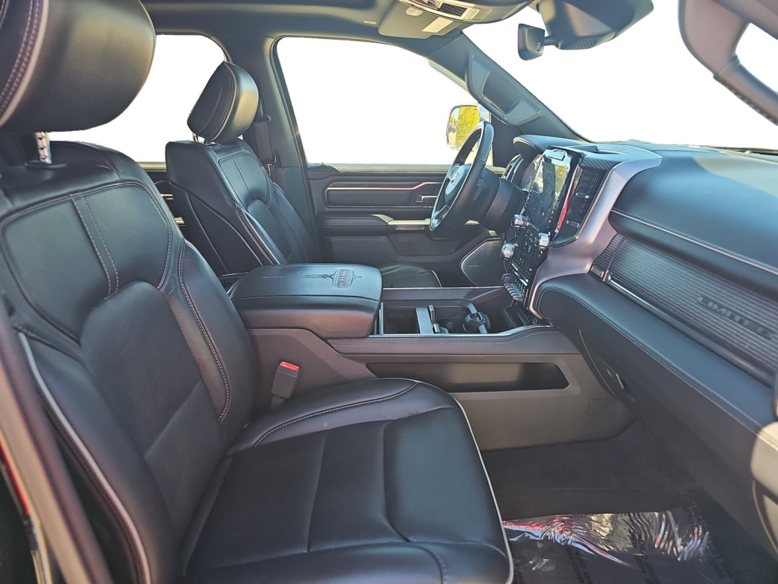 Used 2020 RAM 1500 Limited AWD/4WD image 17