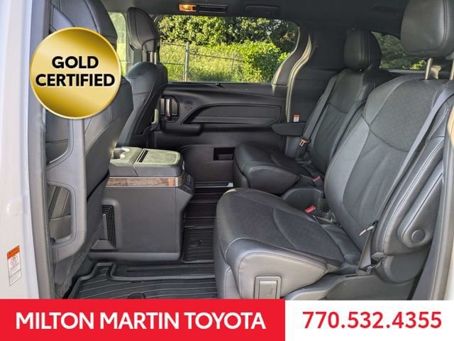 Certified 2026 Toyota Sienna Platinum AWD/4WD image 15