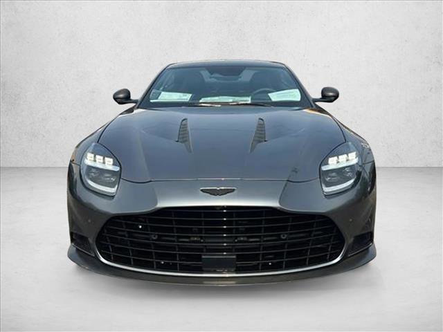 Used 2025 Aston Martin Vanquish image 10