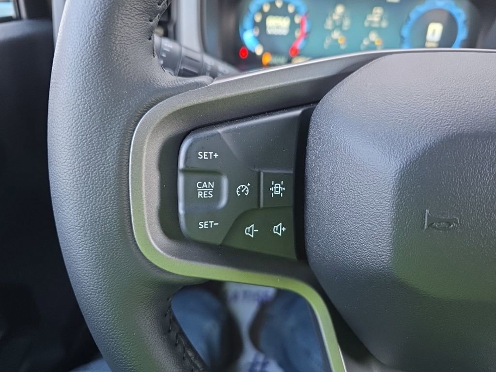 New 2025 Ford Bronco Badlands image 14