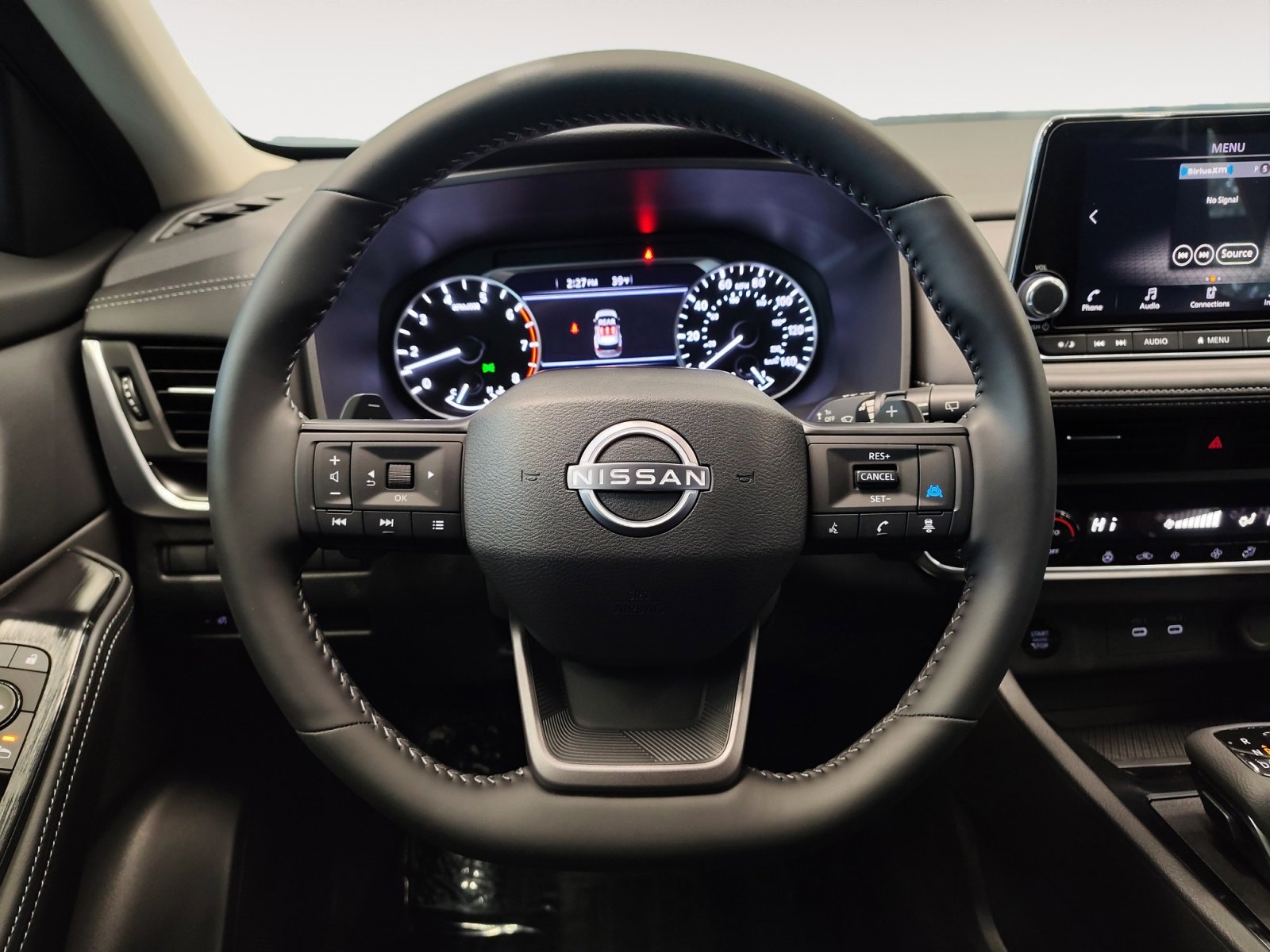 Certified 2025 Nissan Rogue SV w/ SV Premium Package image 18