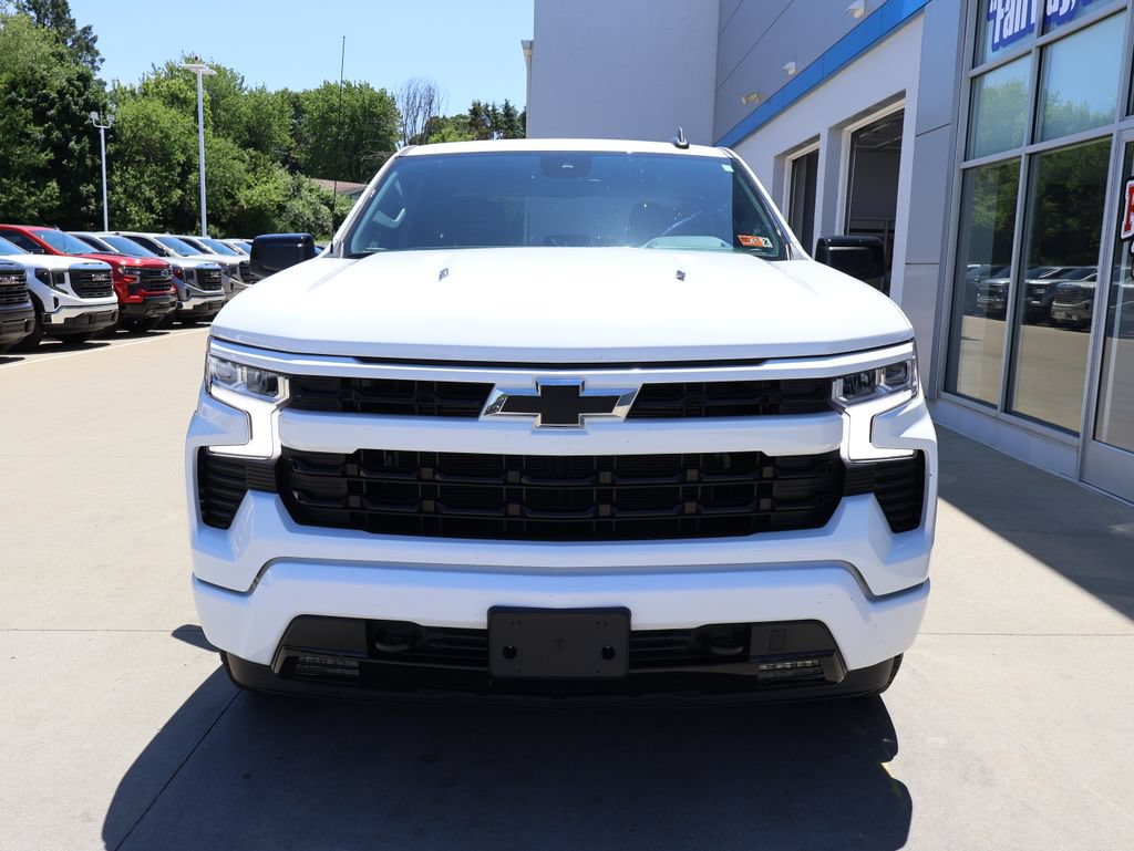 Certified 2025 Chevrolet Silverado 1500 RST w/ Max Trailering Package AWD/4WD image 5