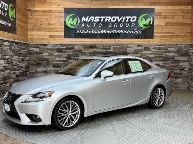 Used 2016 Lexus IS 300 AWD w/ Navigation System Package image 5