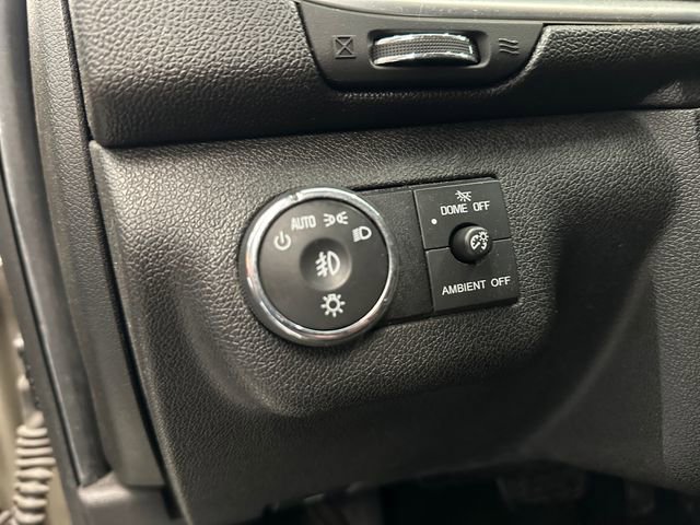 Used 2015 Chevrolet Traverse LT w/ Style and Technology Package image 20