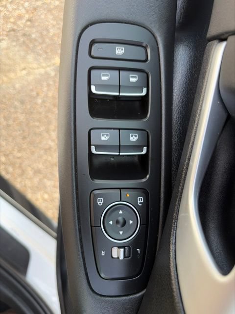 Used 2025 Hyundai Sonata SEL FWD image 20