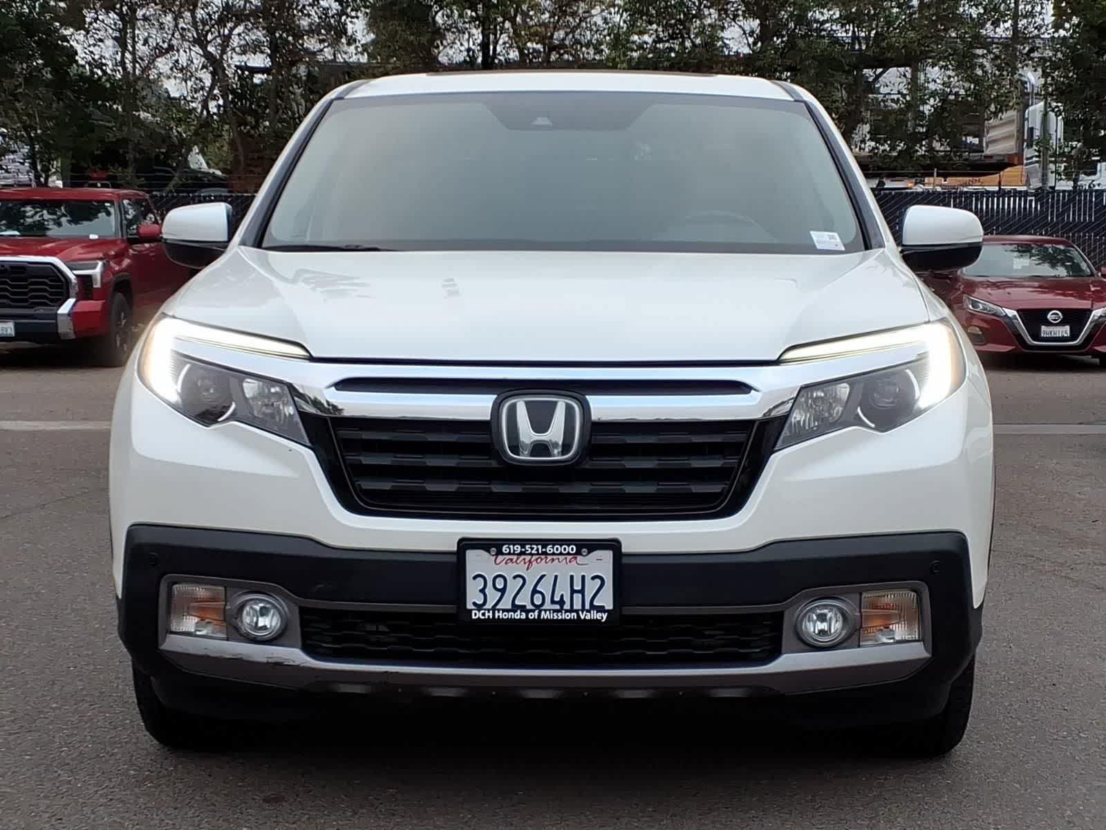 Used 2017 Honda Ridgeline RTL-E image 2