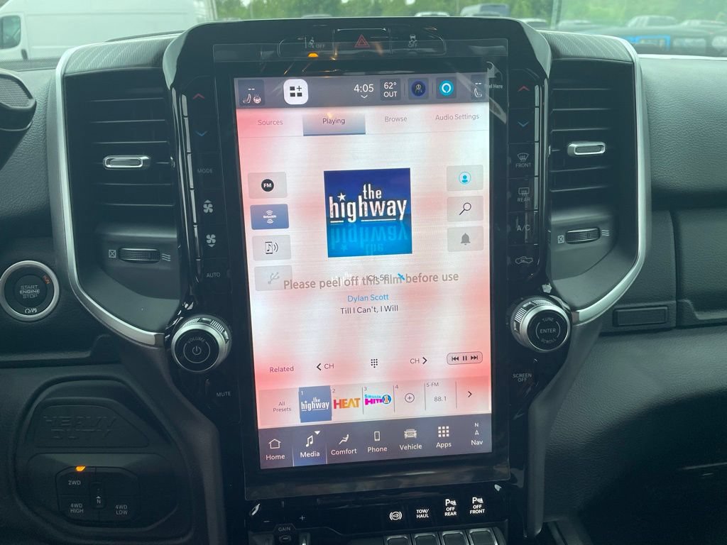 New 2026 RAM 2500 Big Horn AWD/4WD image 23