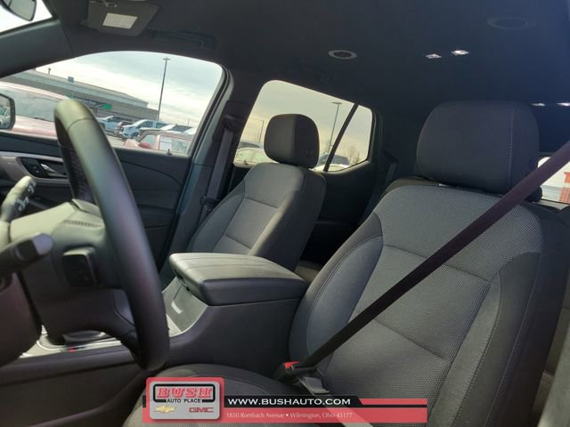 Used 2023 Chevrolet Traverse LT image 18