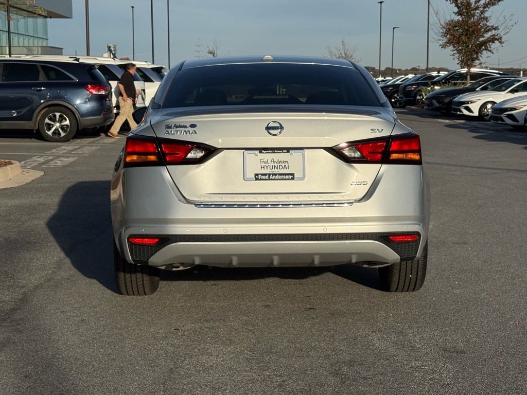 Used 2022 Nissan Altima 2.5 SV image 4