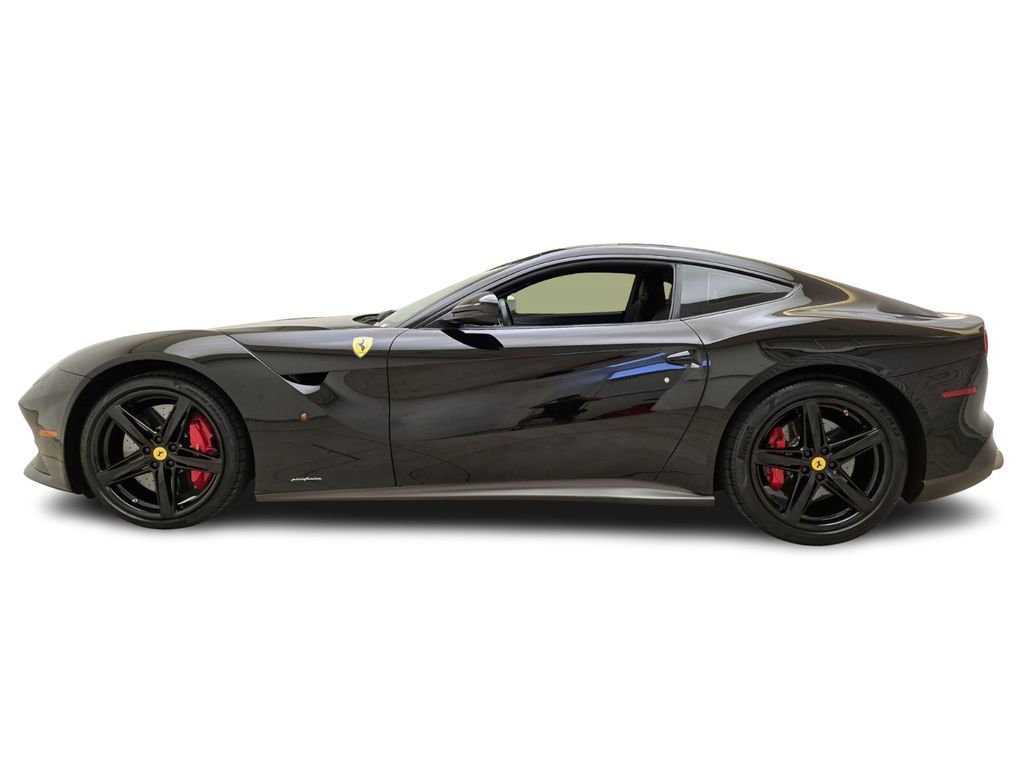 Used 2015 Ferrari F12 Berlinetta image 12