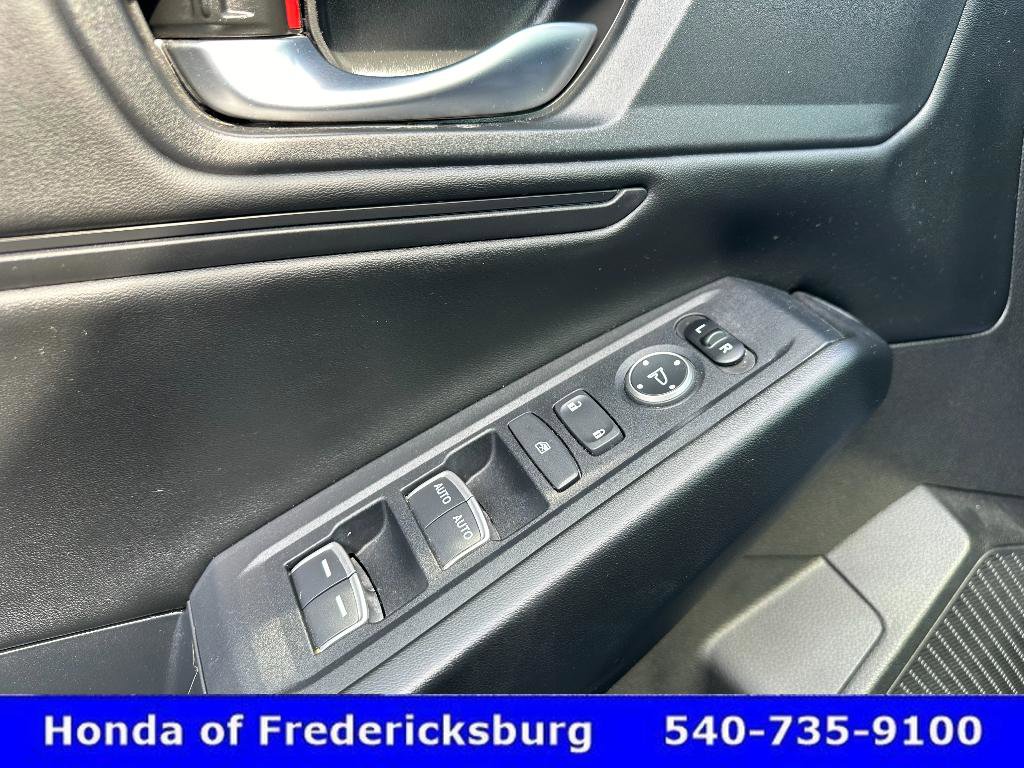 Certified 2025 Honda Accord SE image 29