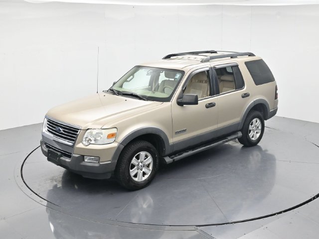 Used 2006 Ford Explorer XLT AWD/4WD image 44