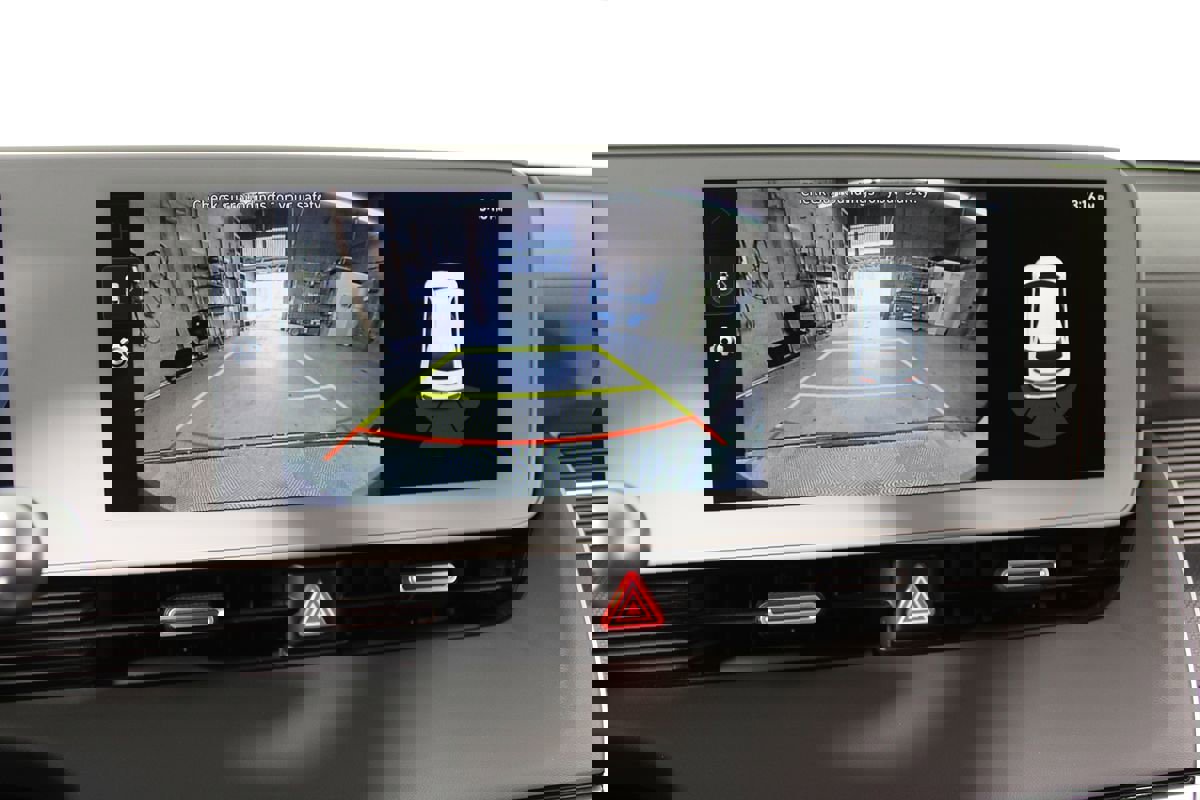 Used 2024 Hyundai Ioniq 5 SE image 19