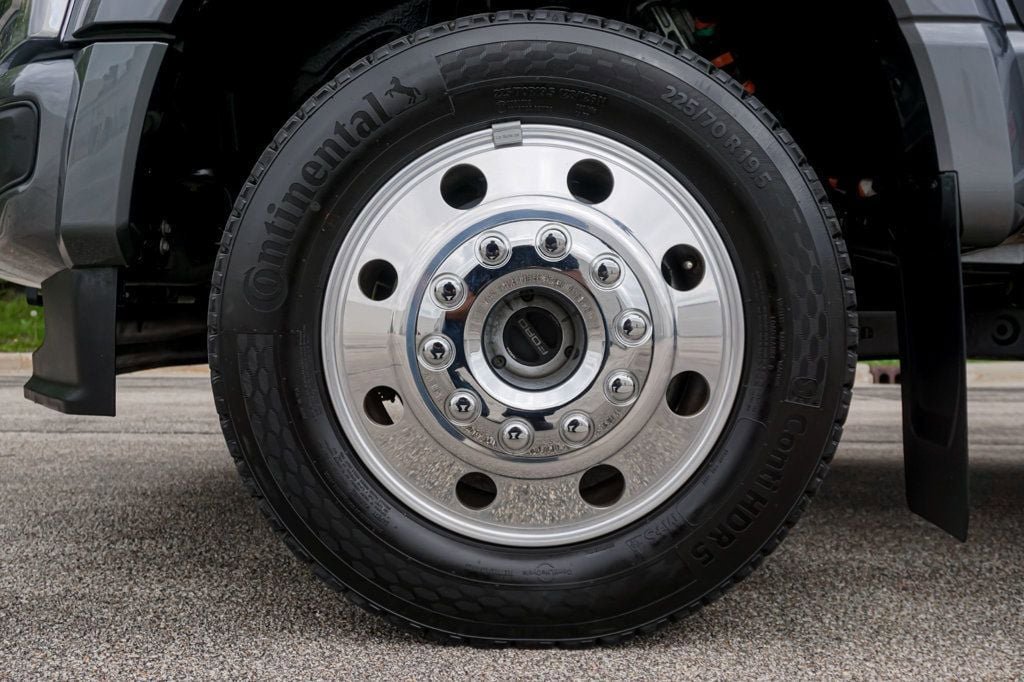 Used 2026 Ford F450 Platinum AWD/4WD image 41