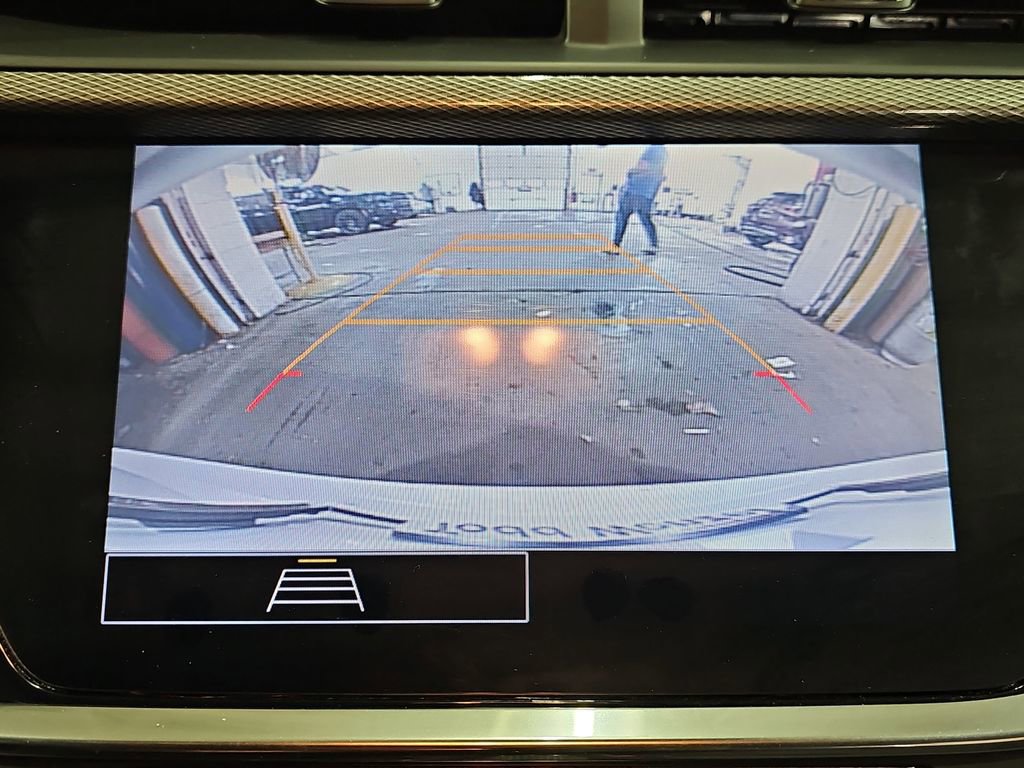 Certified 2022 Buick Encore GX Select w/ Sport Touring Package image 30