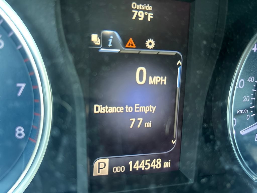 Used 2017 Toyota Camry LE w/ Protection Package (Q2) FWD image 22
