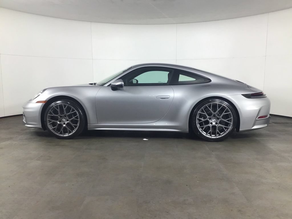 Certified 2025 Porsche 911 Carrera S RWD image 2