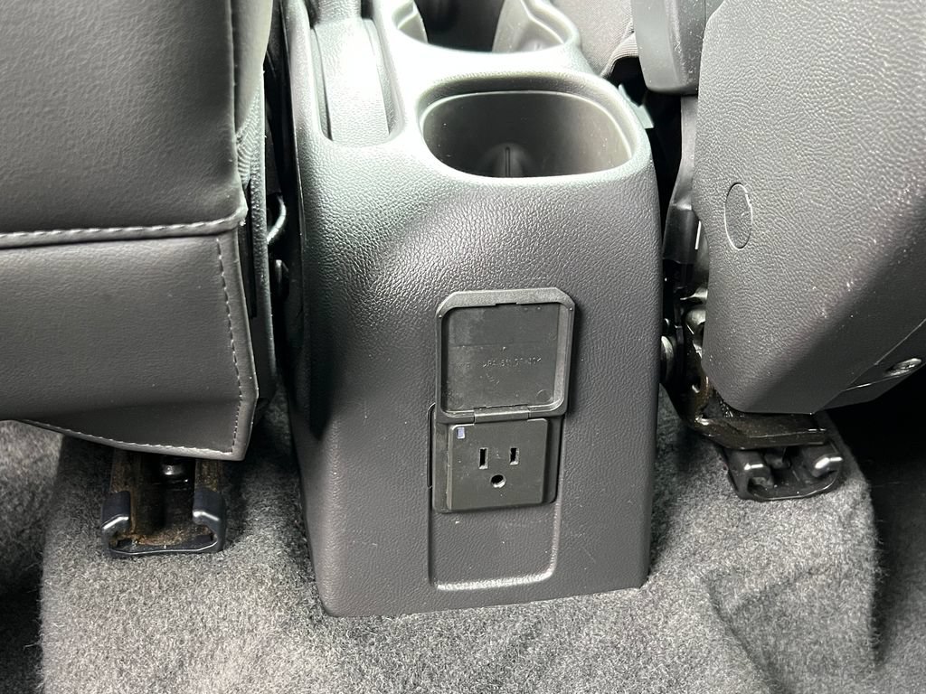 Used 2020 Chevrolet Trax LT w/ Driver Confidence Package FWD image 14