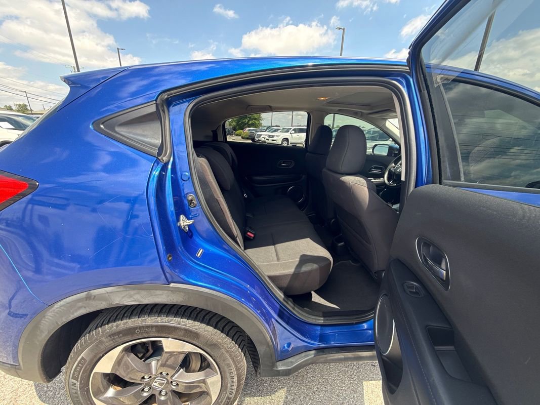Used 2018 Honda HR-V EX image 16