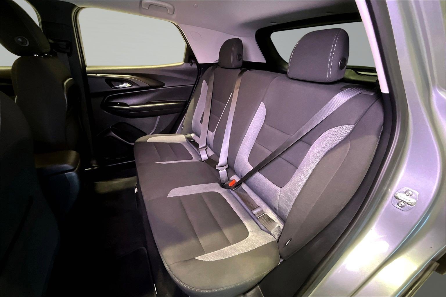 Used 2025 Chevrolet TrailBlazer LT AWD/4WD image 21