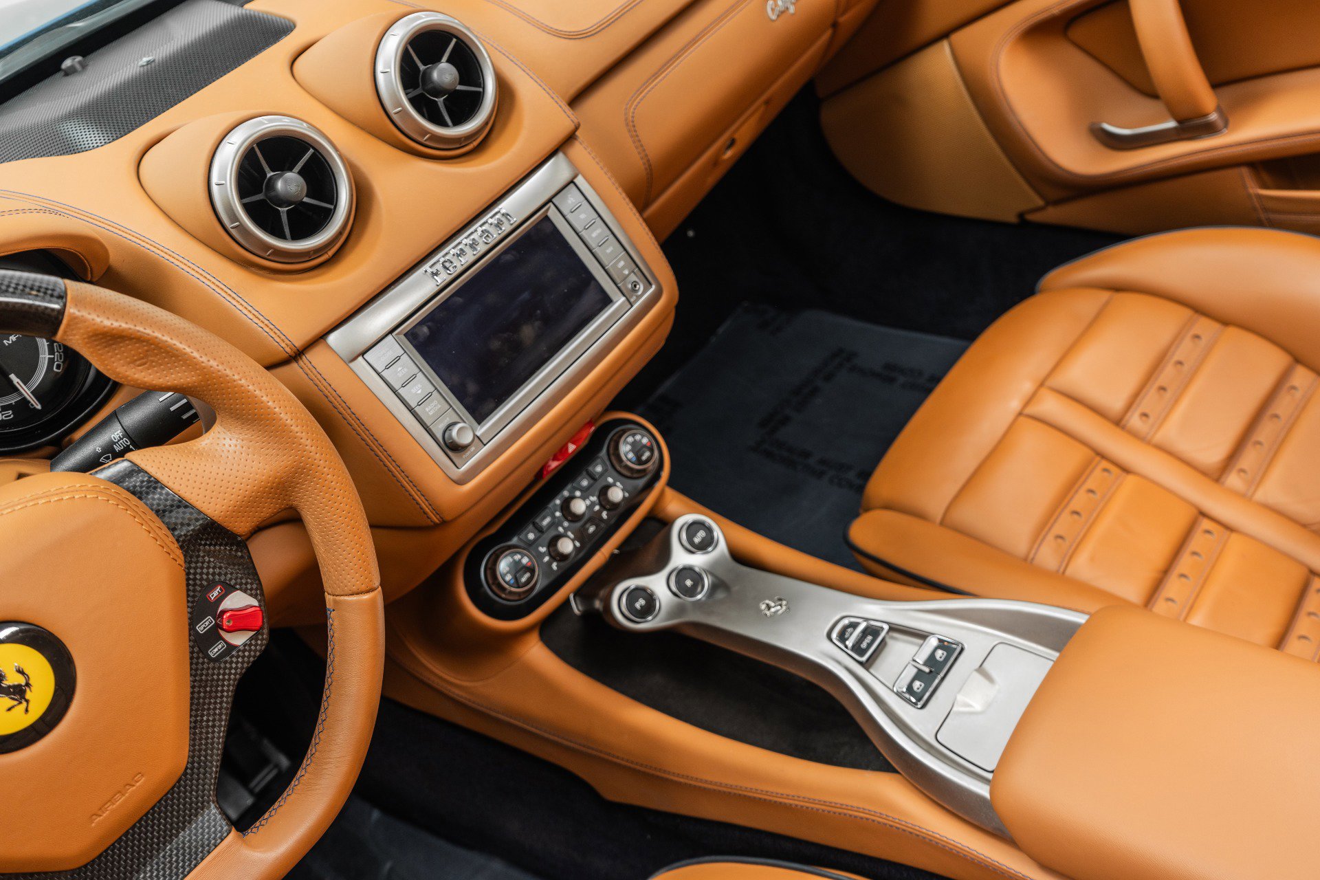 Used 2010 Ferrari California image 29