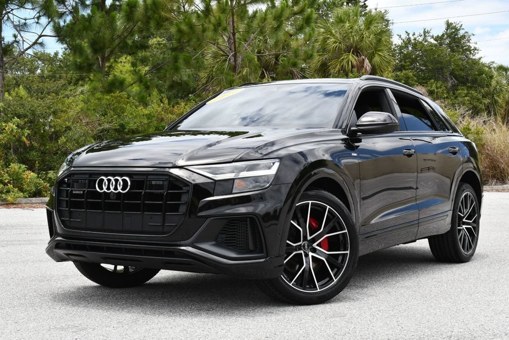 Used 2020 Audi Q8 Premium Plus w/ Premium Plus Package AWD/4WD image 2