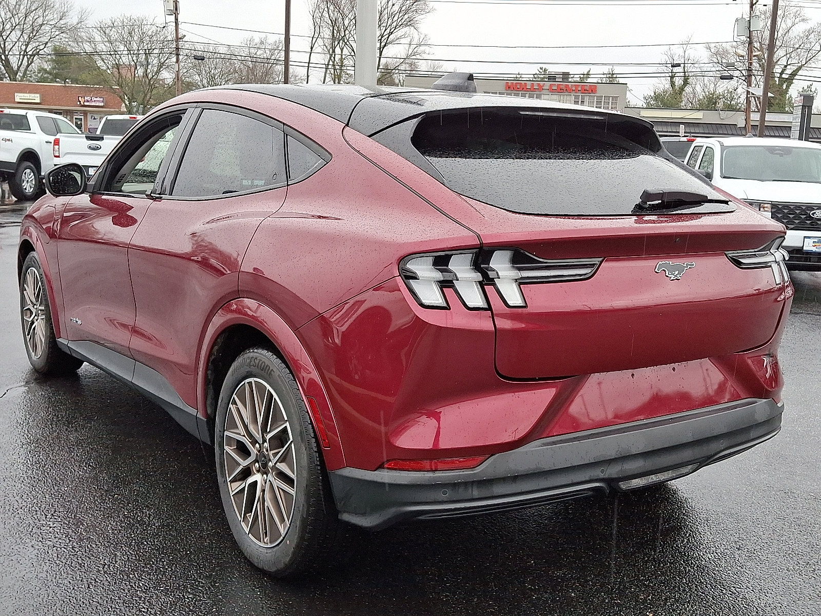 Used 2025 Ford Mustang Mach-E Premium image 4