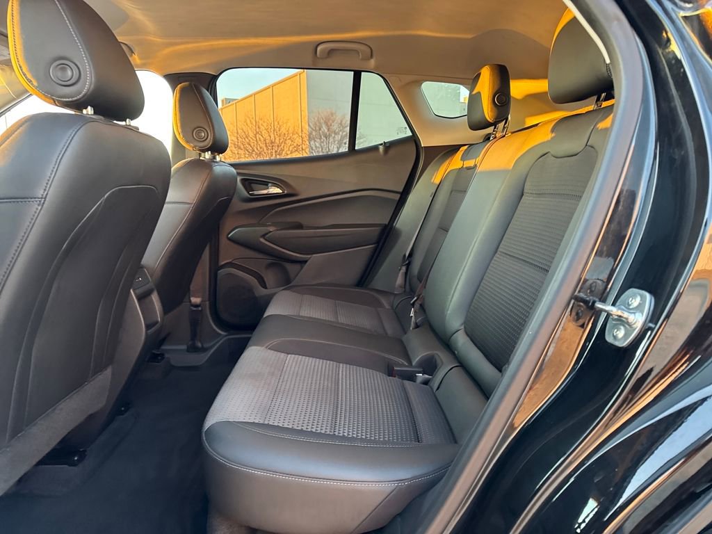 Used 2024 Chevrolet Trax LT image 14