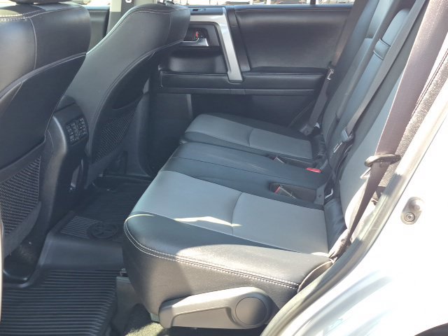 Used 2024 Toyota 4Runner SR5 Premium w/ Moonroof Package RWD image 20