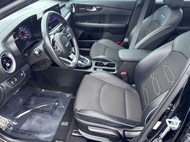 Used 2023 Kia Forte GT-Line w/ GT-Line Premium Package image 10