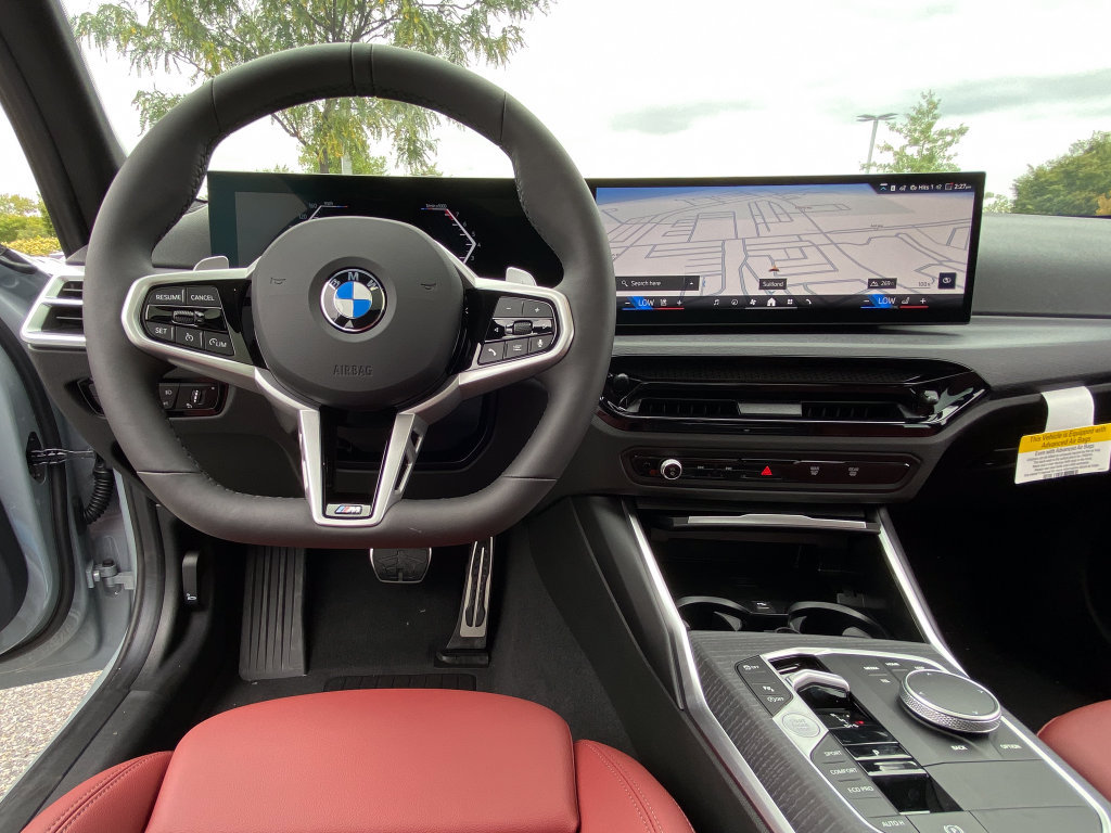 New 2026 BMW 330i xDrive Sedan w/ M Sport Package AWD/4WD image 16