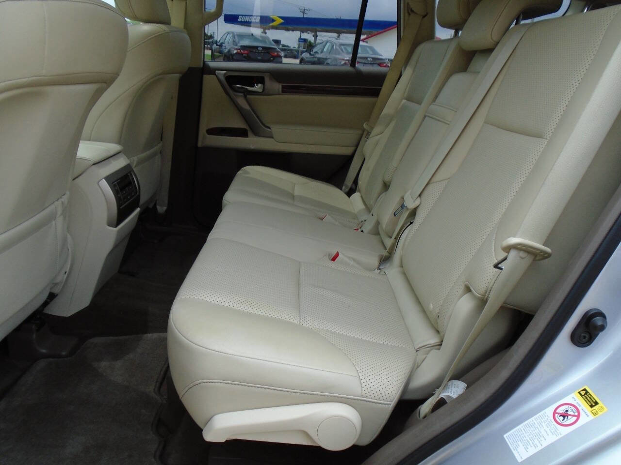 Used 2010 Lexus GX 460 image 10