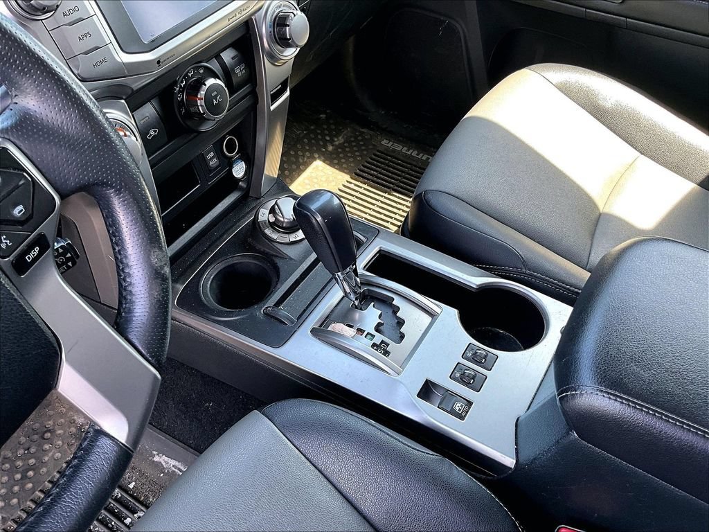 Used 2017 Toyota 4Runner SR5 Premium AWD/4WD image 15