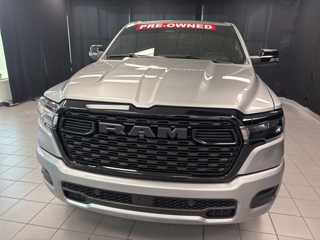 Used 2025 RAM 1500 Big Horn AWD/4WD image 9