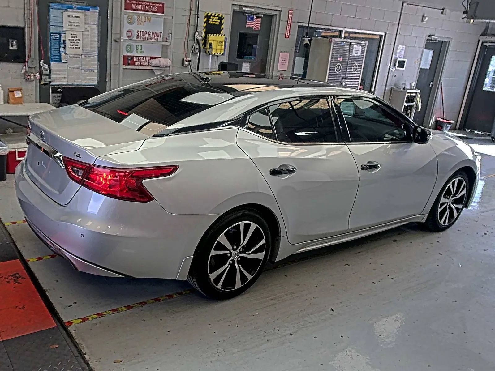 Used 2018 Nissan Maxima 3.5 SL FWD image 4