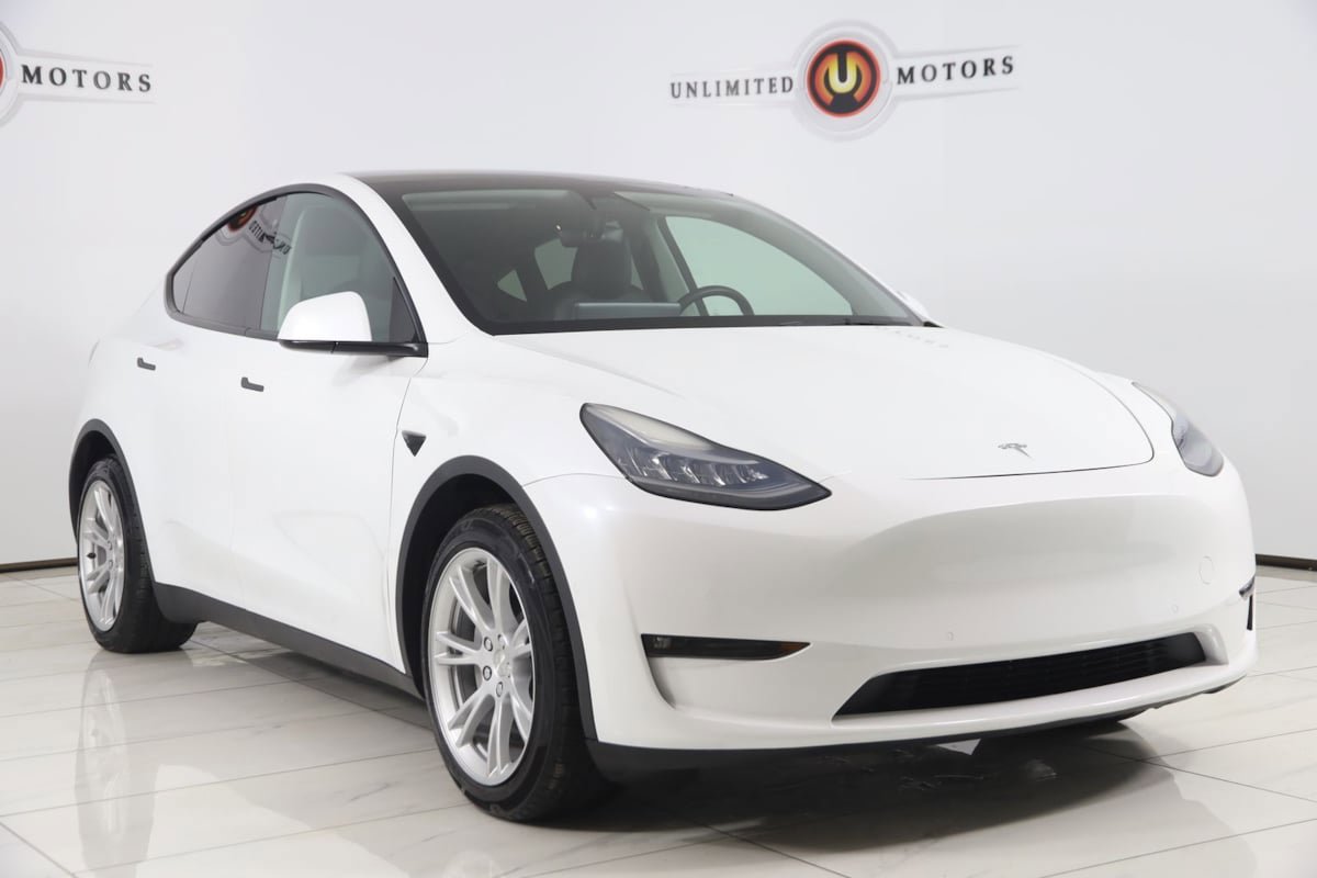Used 2021 Tesla Model Y Long Range image 22