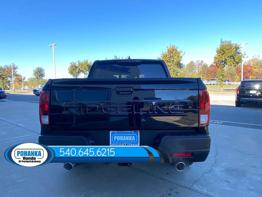 New 2026 Honda Ridgeline Black Edition image 4