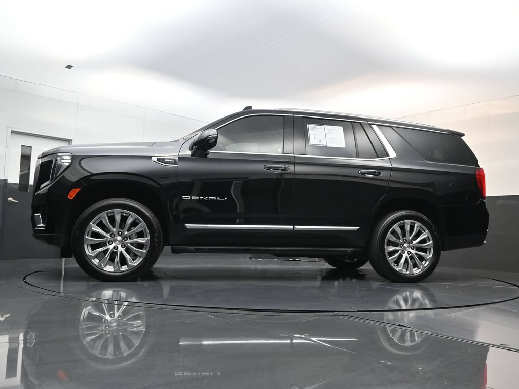 Used 2024 GMC Yukon Denali w/ Advanced Technology Package AWD/4WD image 28