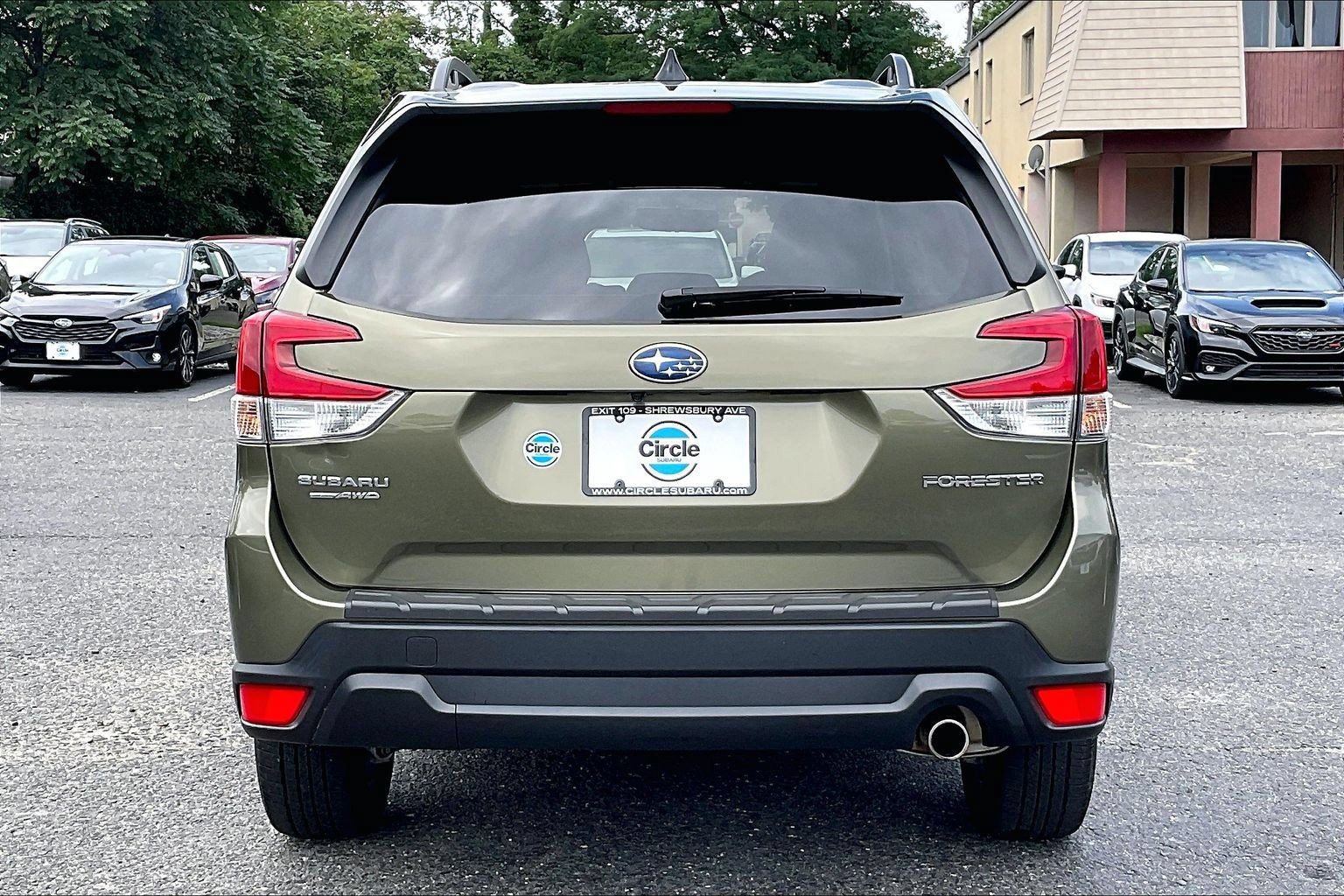 Certified 2024 Subaru Forester Limited AWD/4WD image 4