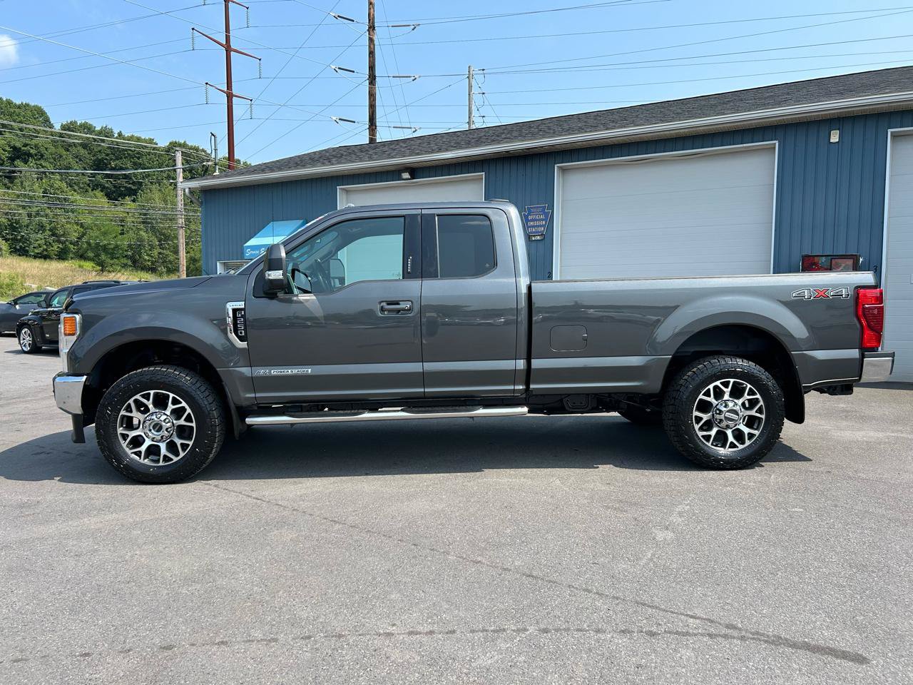Used 2020 Ford F250 Lariat AWD/4WD image 2