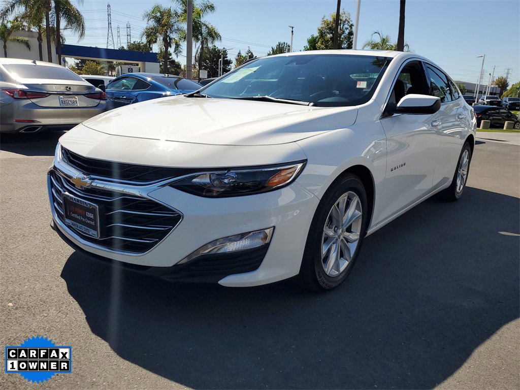 Used 2024 Chevrolet Malibu LT image 2