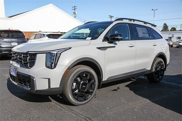 Used 2025 Kia Sorento SX image 5